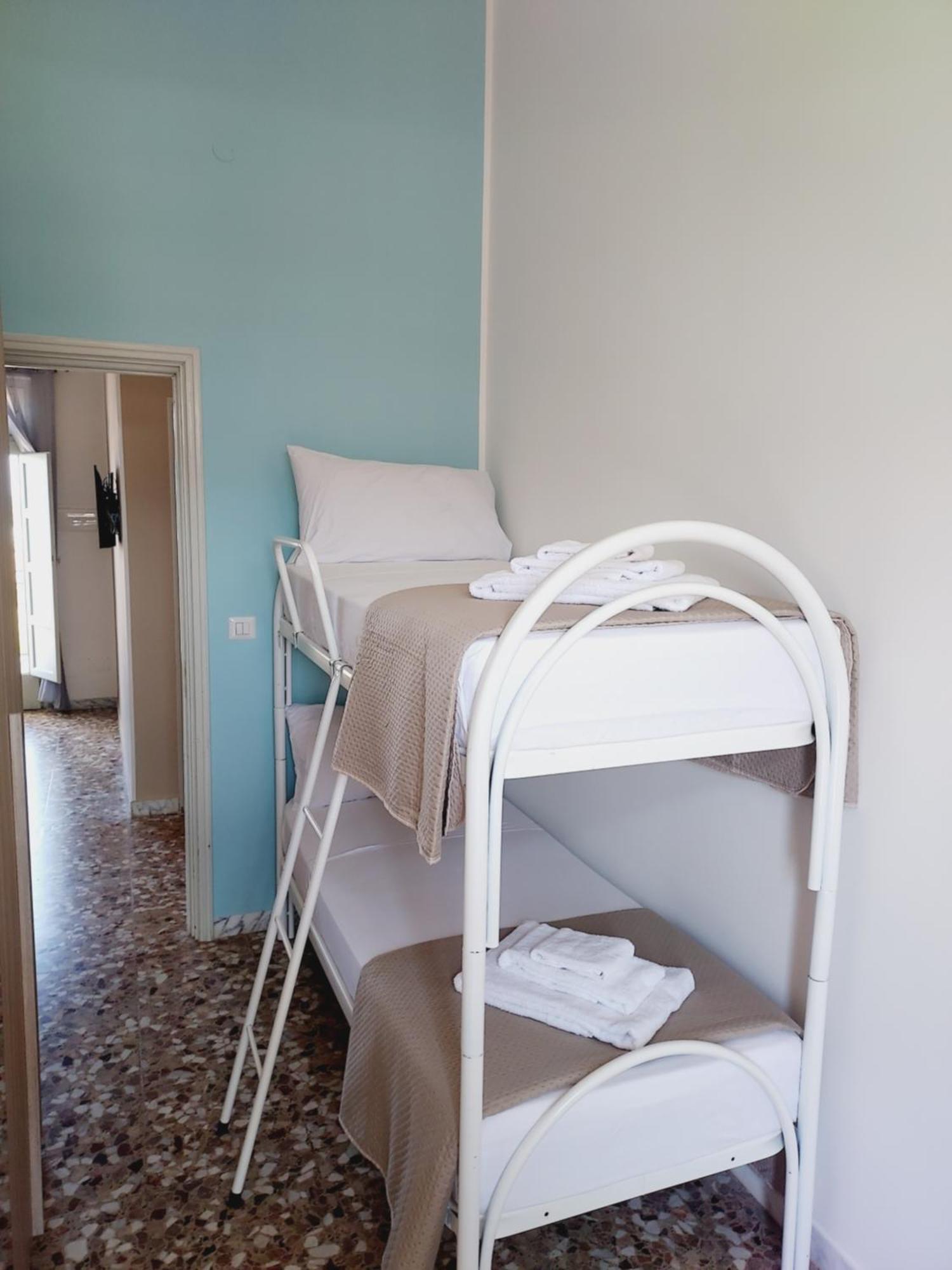 Villa Capitani Torre Canne Ruang foto